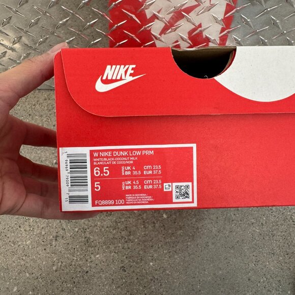 🐼 NIKE Dunk Low PRM "Panda" – Women's Size 6.5 White / Black - Coconut Milk 🐼 - Picture 10 of 10